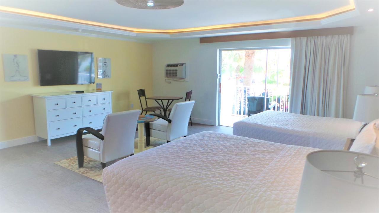 Island House Resort Hotel Сейнт Пийт Бийч Екстериор снимка