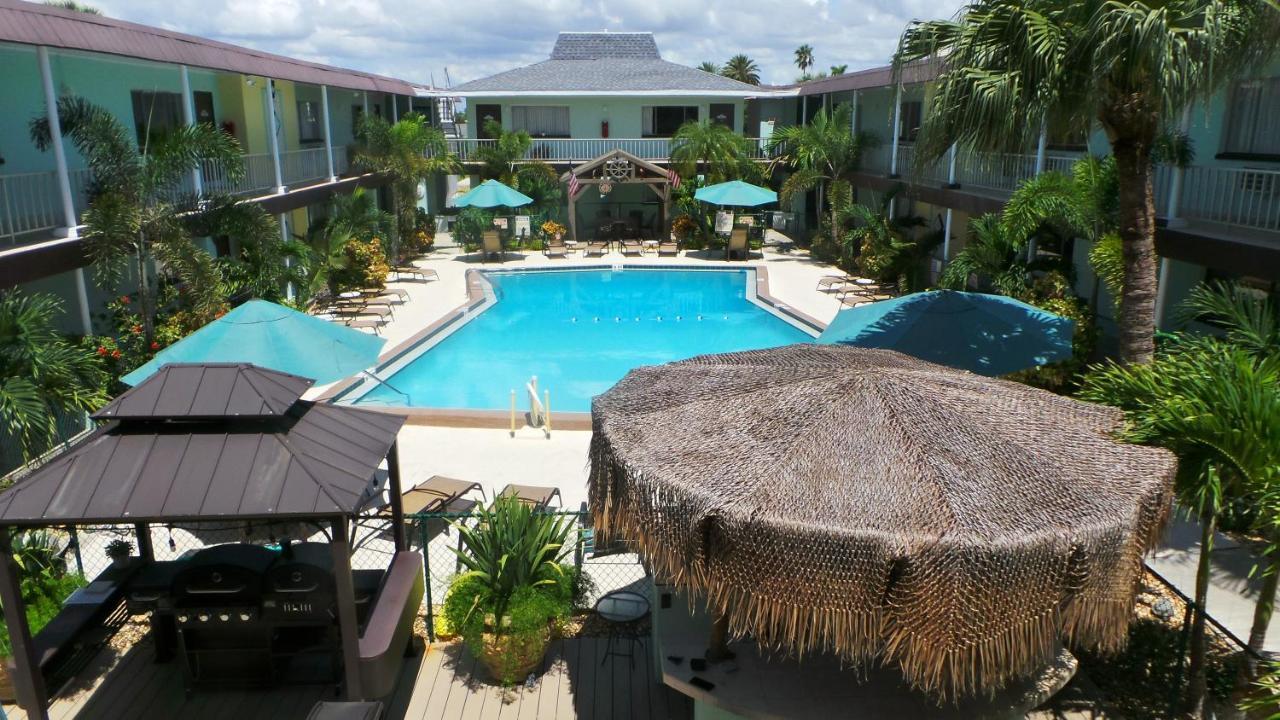 Island House Resort Hotel Сейнт Пийт Бийч Екстериор снимка