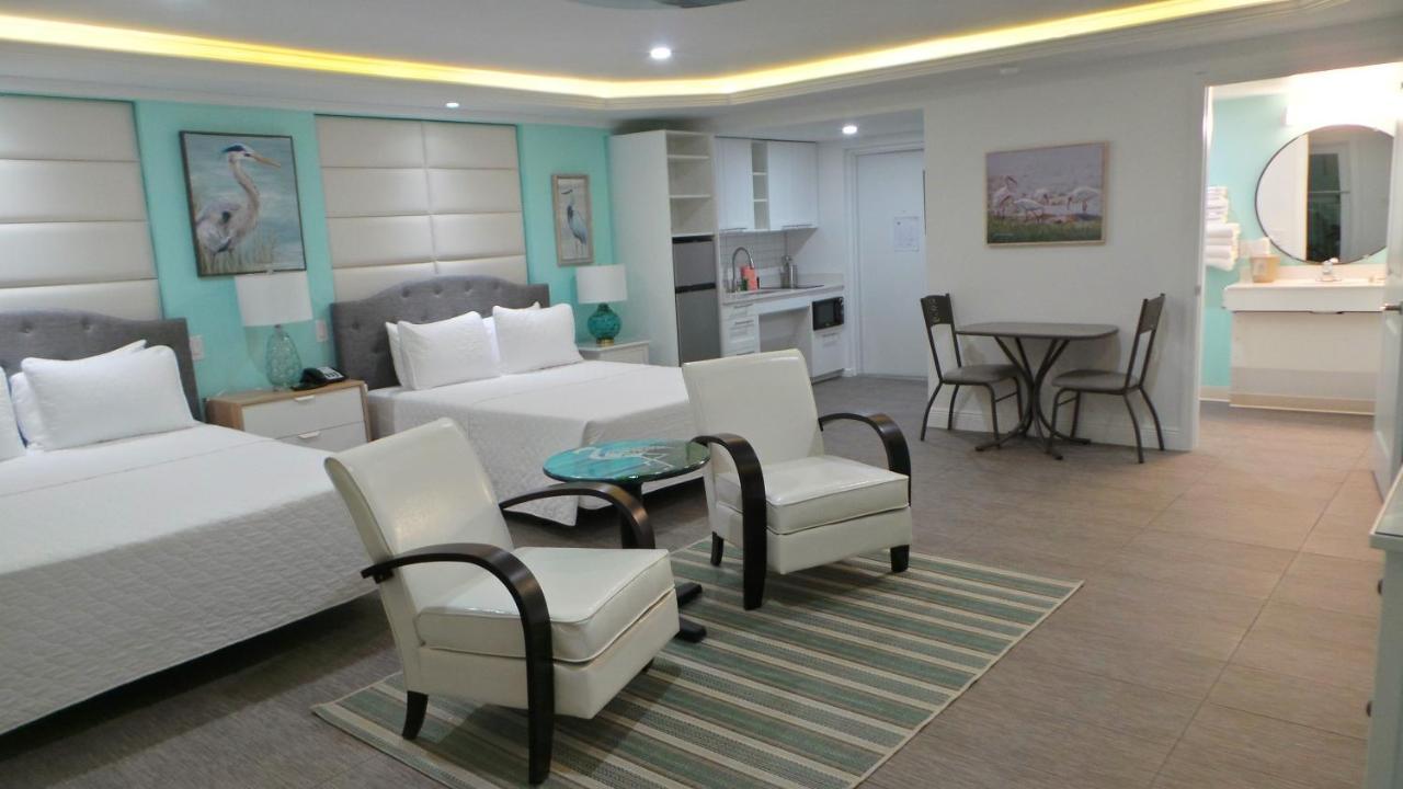 Island House Resort Hotel Сейнт Пийт Бийч Екстериор снимка