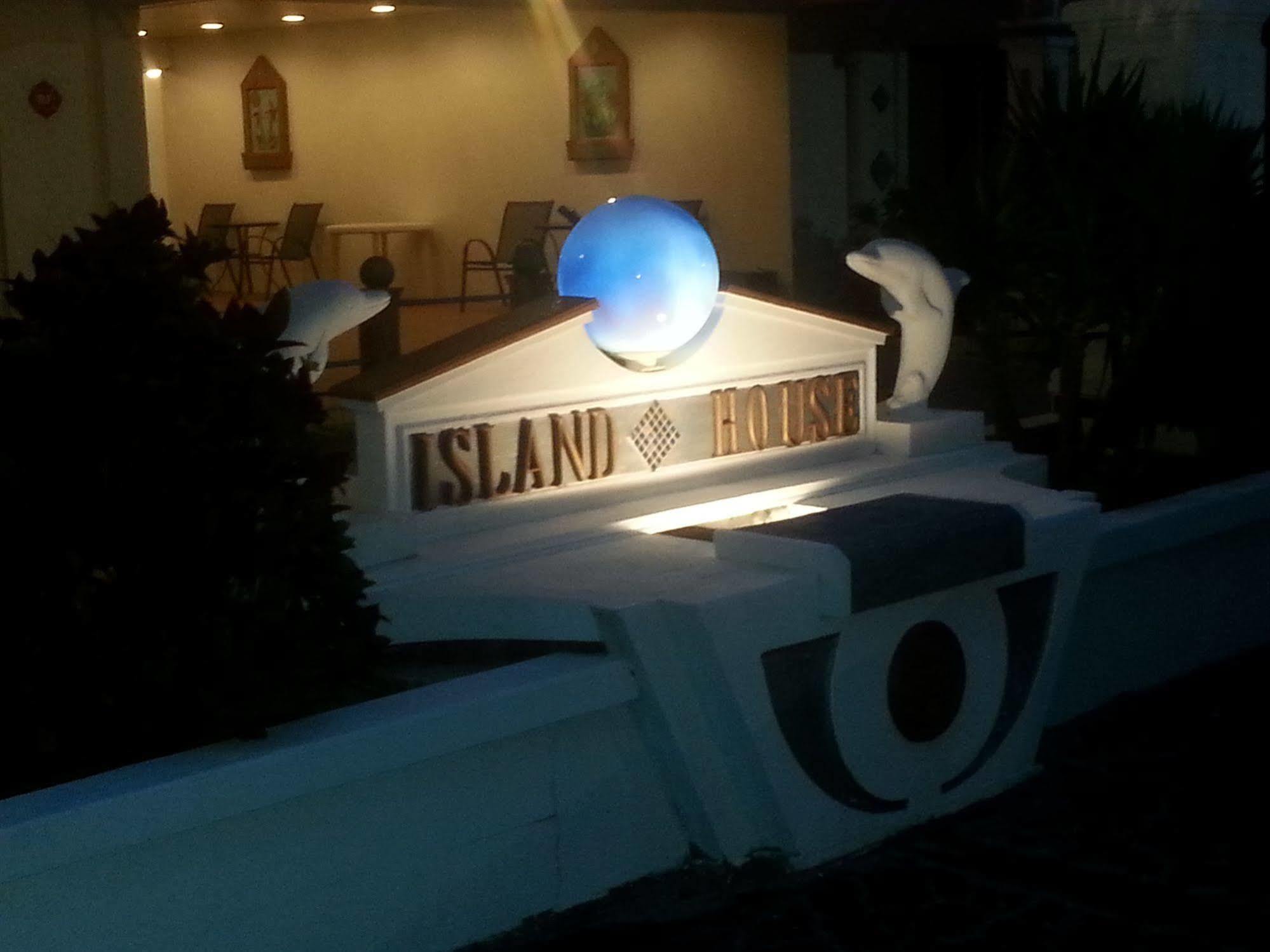 Island House Resort Hotel Сейнт Пийт Бийч Екстериор снимка
