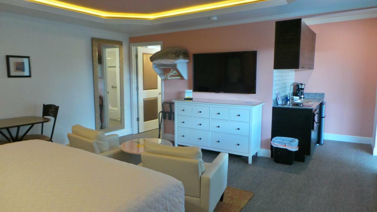 Island House Resort Hotel Сейнт Пийт Бийч Екстериор снимка