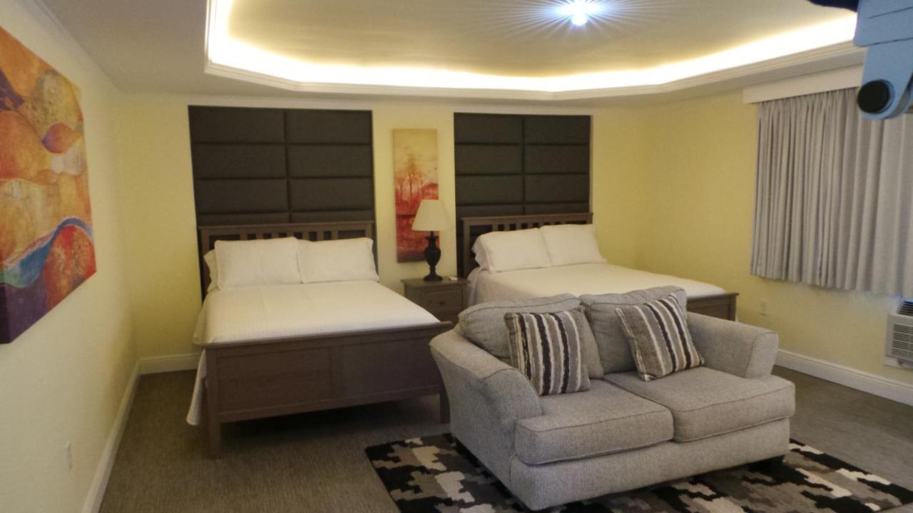 Island House Resort Hotel Сейнт Пийт Бийч Екстериор снимка